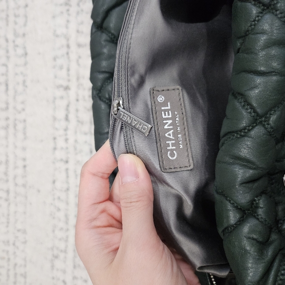 CHANEL Dark Forest Green Quilted Puffer Bowler Bag - Picture 13 of 16